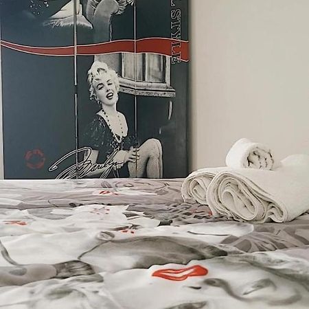 ᗰiki ᕼouտᗴ 2 Apartamento Florencia Exterior foto