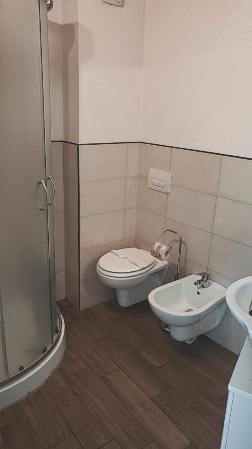 ᗰiki ᕼouտᗴ 2 Apartamento Florencia Exterior foto